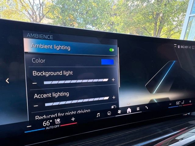 Used 2024 BMW X5 xDrive50e image 20