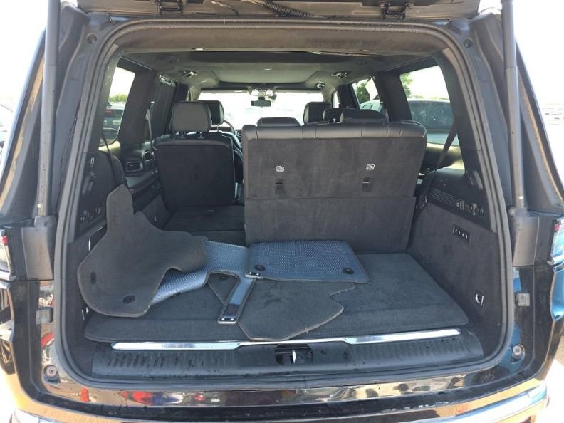 Used 2023 Jeep Grand Wagoneer Series II w/ Flexible Seating Group image 6