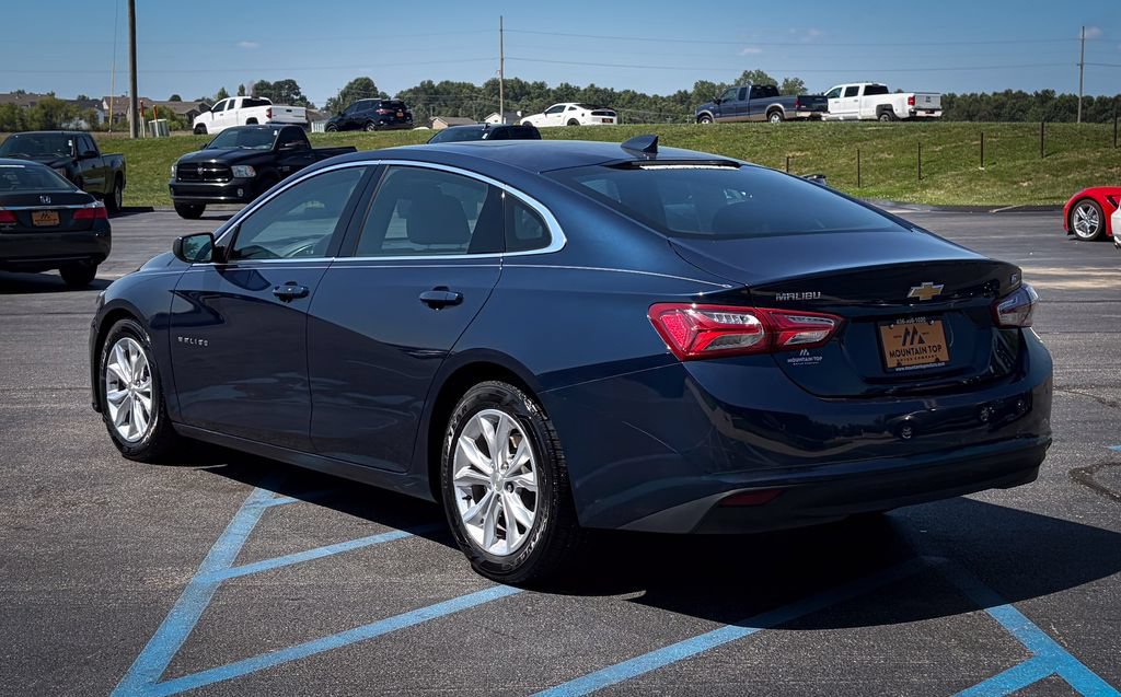 Used 2019 Chevrolet Malibu Hybrid w/ Leather Package FWD image 20
