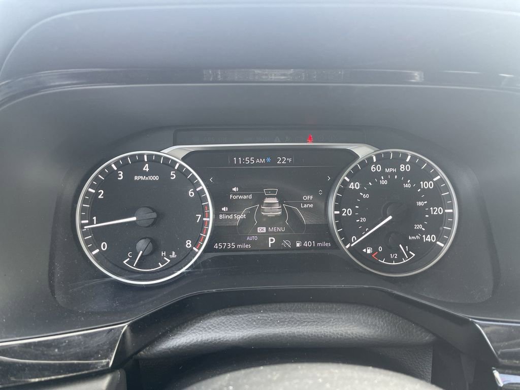 Used 2025 Nissan Pathfinder SV image 21