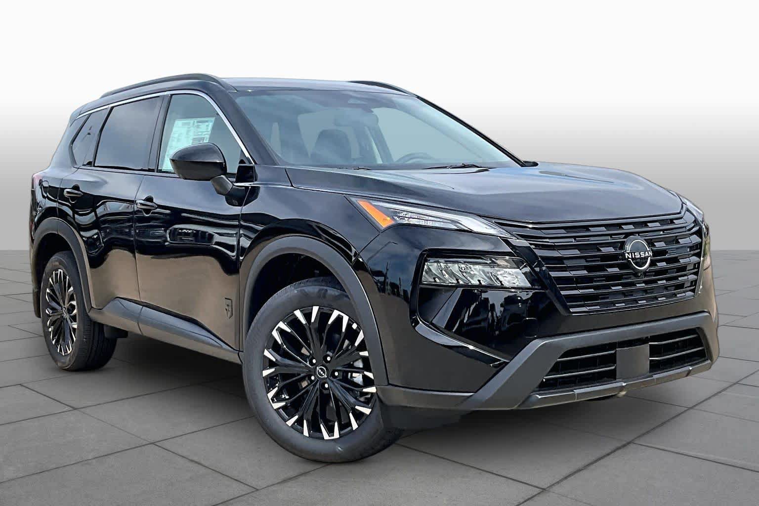 New 2027 Nissan Rogue Dark Armor FWD image 2