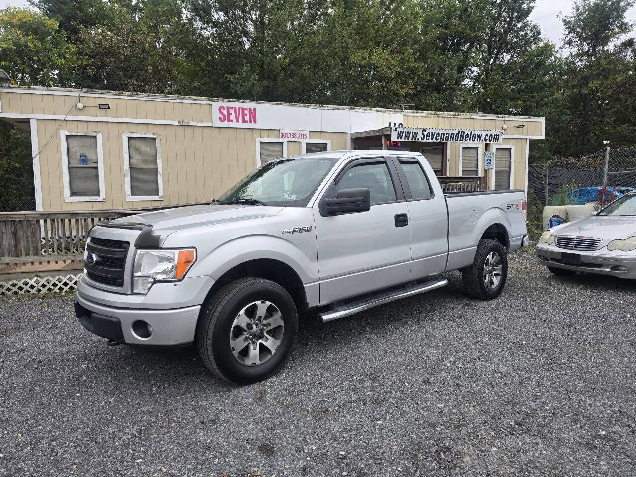 Used 2013 Ford F150 STX w/ Mid Equipment Group image 4