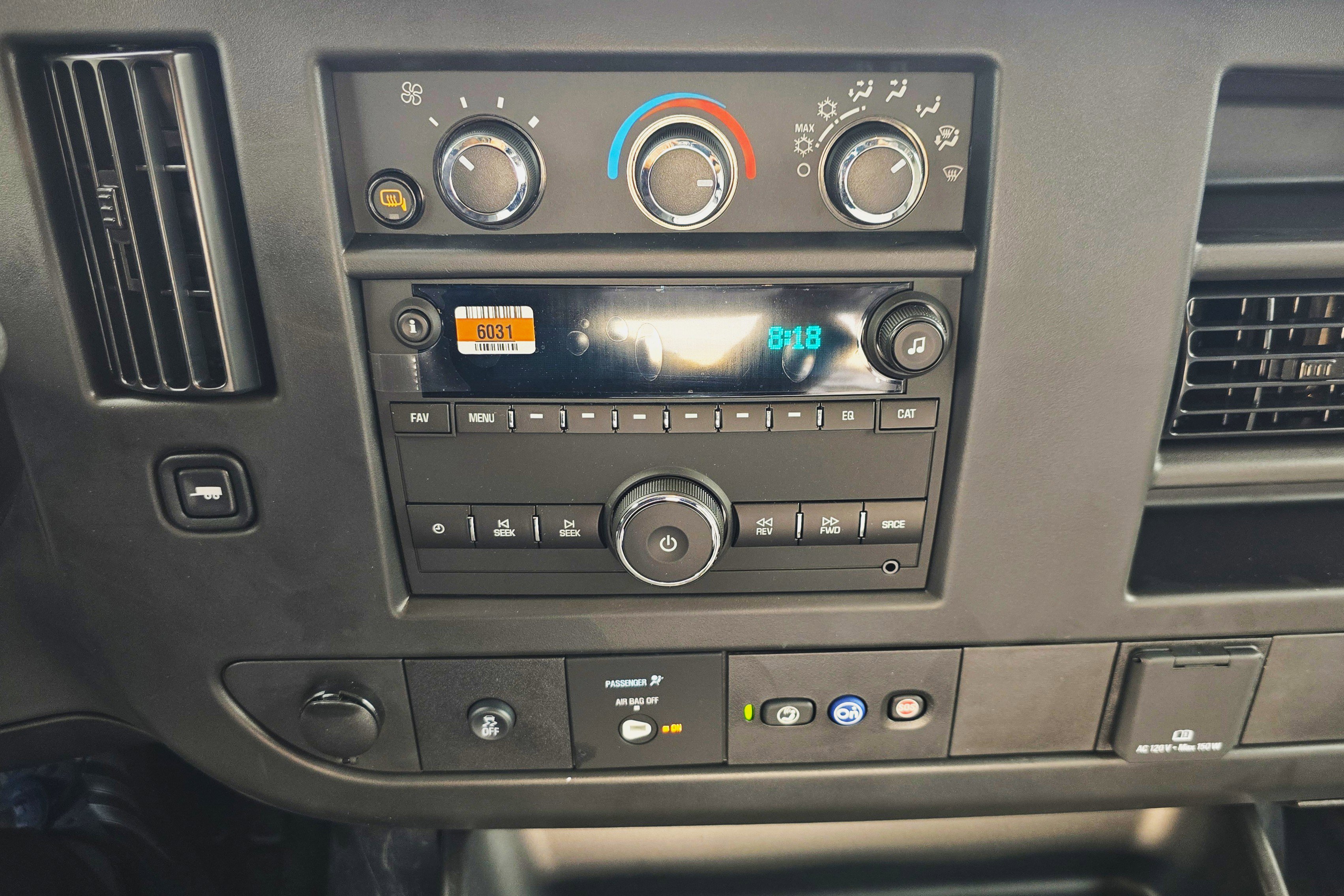 New 2025 GMC Savana 2500 w/ Chrome Appearance Package image 24