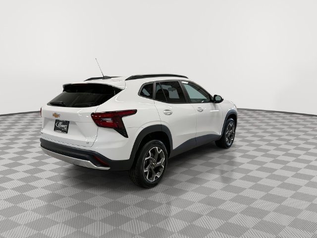 New 2026 Chevrolet Trax LT w/ LT Convenience Package FWD image 10