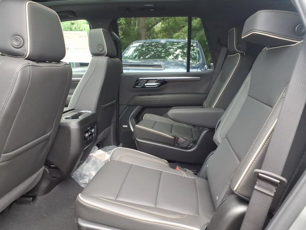 New 2026 Chevrolet Tahoe Premier w/ Sun And Tow Package AWD/4WD image 14