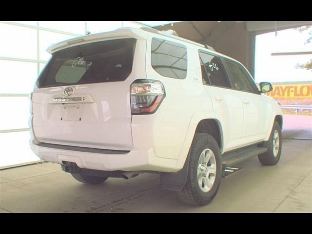 Used 2024 Toyota 4Runner SR5 Premium AWD/4WD image 2