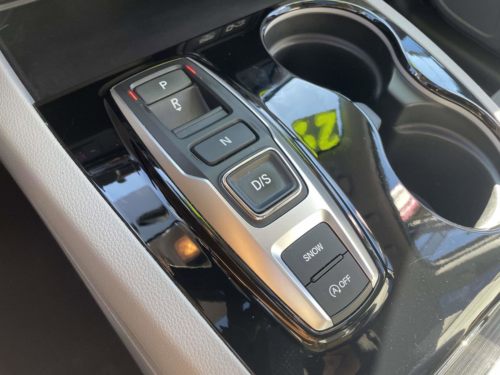 Certified 2022 Honda Pilot Touring image 16