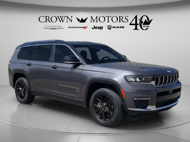 Used 2023 Jeep Grand Cherokee L Limited AWD/4WD image 3