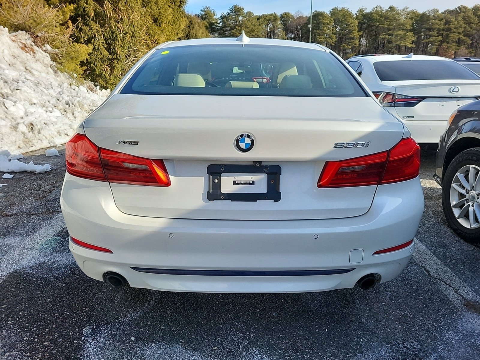 Used 2017 BMW 530i xDrive image 4