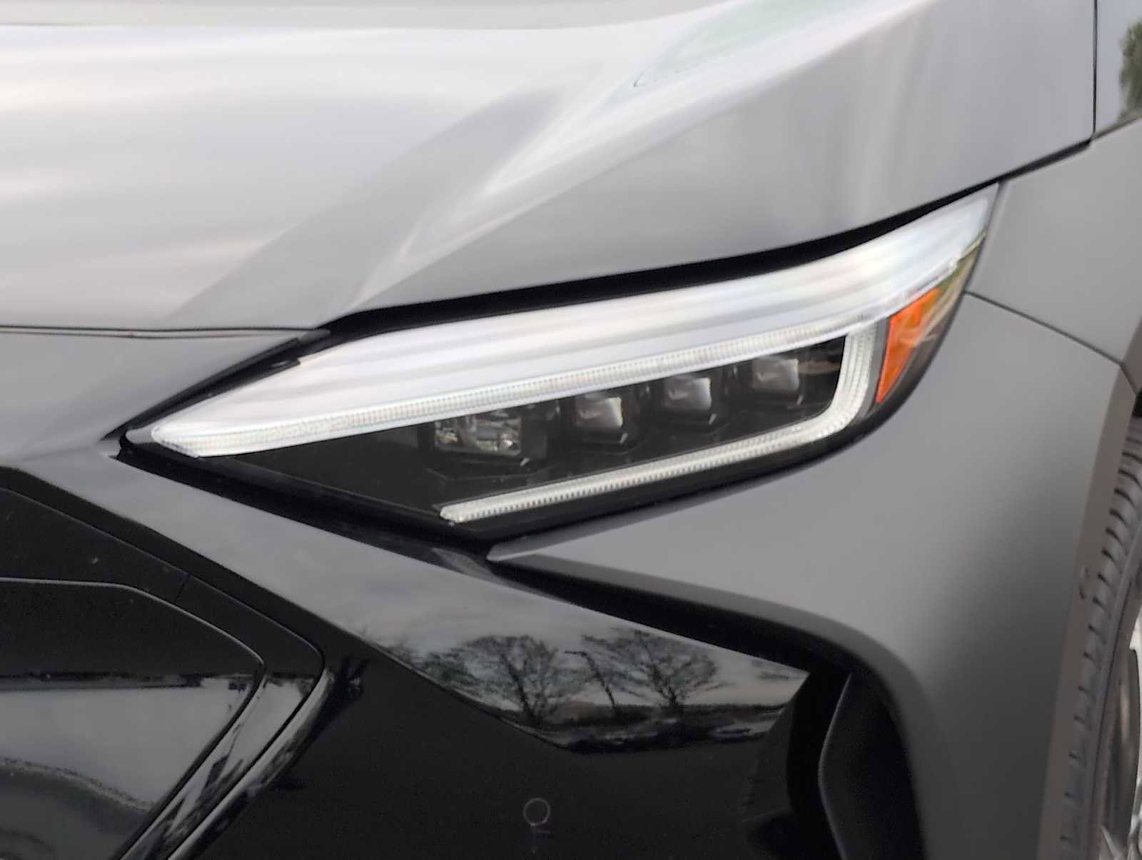 Certified 2024 Subaru Solterra Limited image 11