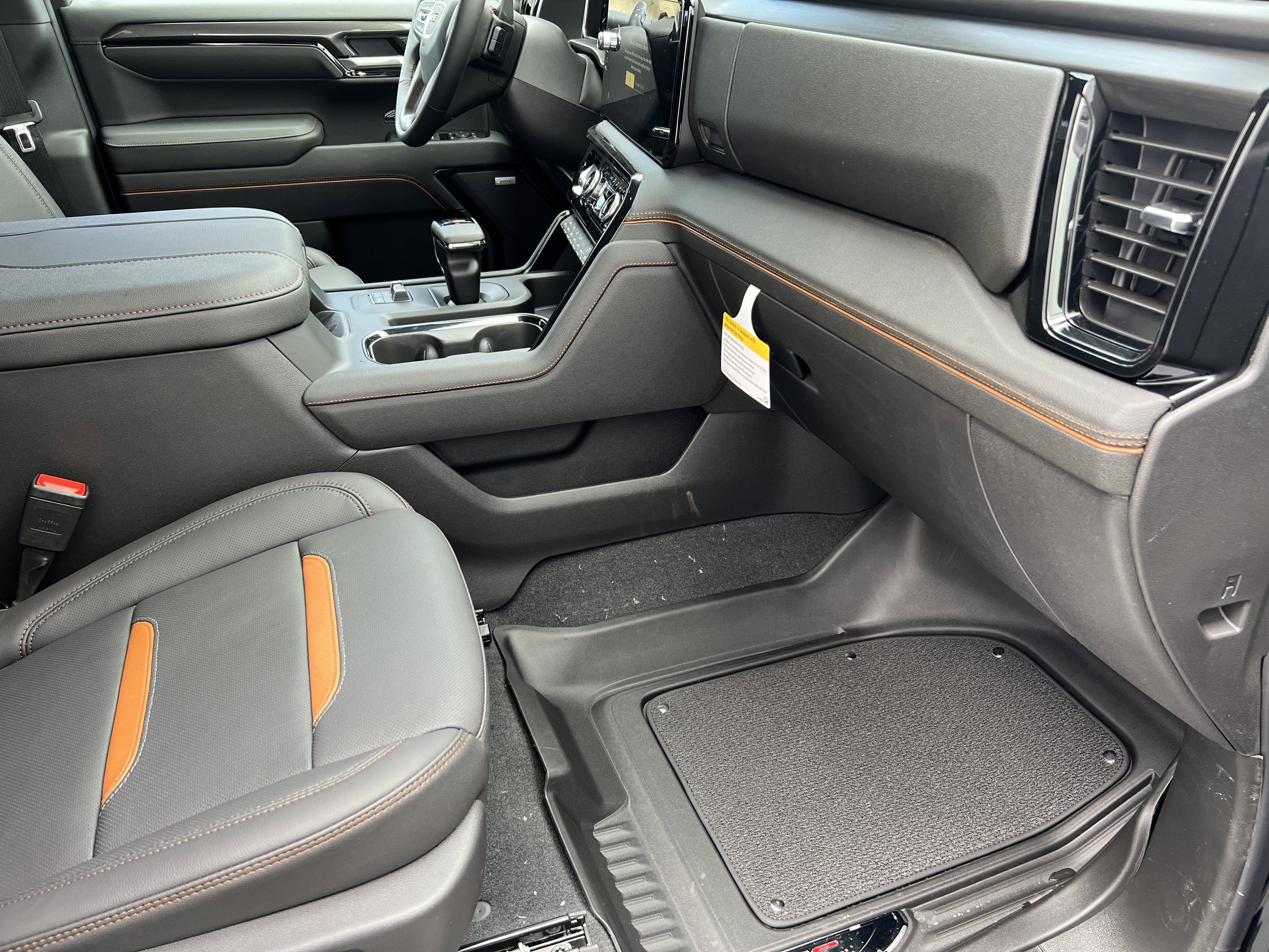 New 2026 GMC Sierra 1500 AT4 w/ Technology Package image 23