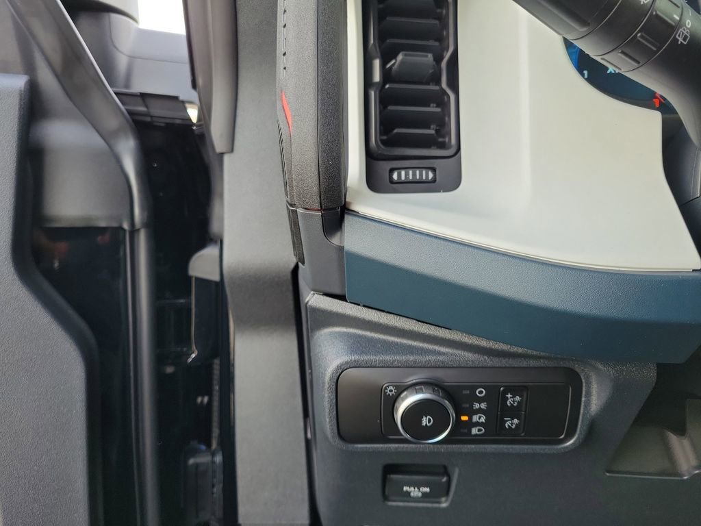 New 2025 Ford Bronco Heritage Edition image 21