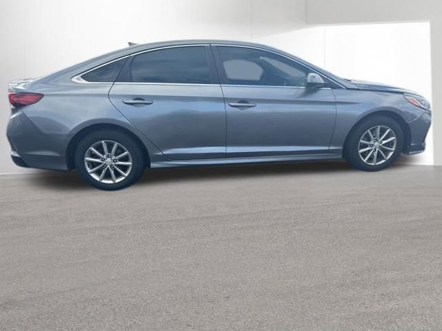 Used 2018 Hyundai Sonata SE FWD image 5