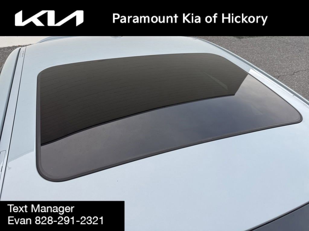 Used 2024 BMW M240i Coupe w/ Premium Package image 31