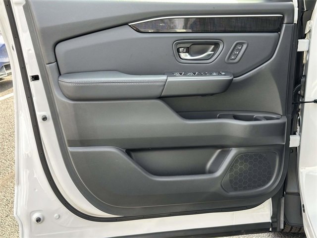 Certified 2025 Honda Pilot Elite image 14