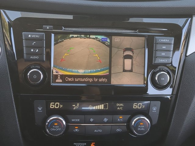 Used 2020 Nissan Rogue Sport SV w/ Technology Package FWD image 13