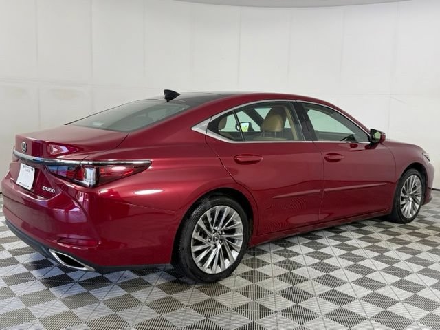 Used 2023 Lexus ES 350 w/ Accessory Package (Z2) FWD image 8