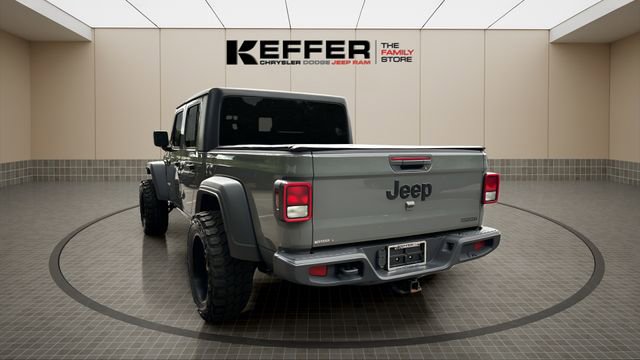 Used 2020 Jeep Gladiator Sport w/ Quick Order Package 24S AWD/4WD image 3