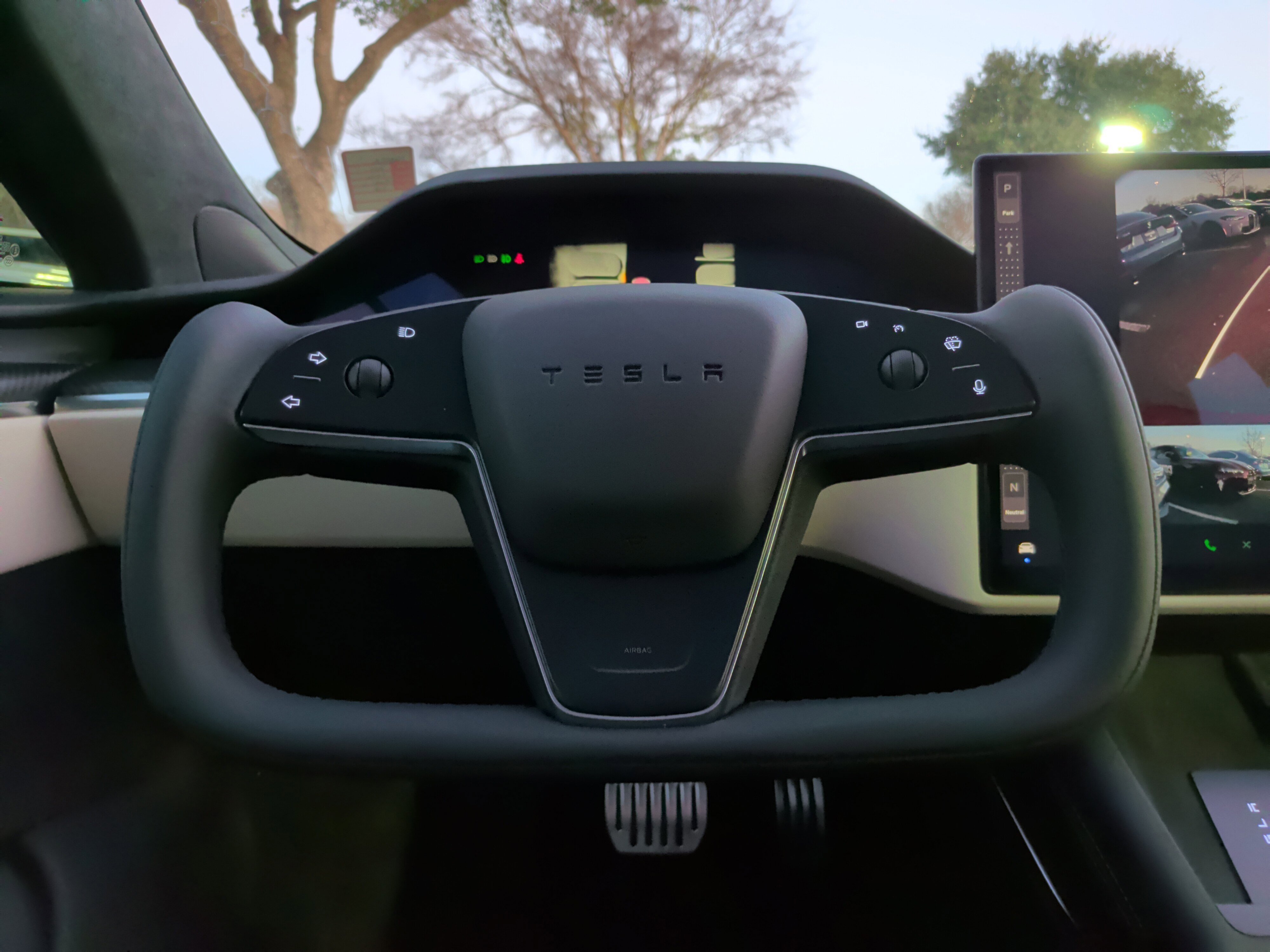 Used 2023 Tesla Model S Plaid image 20