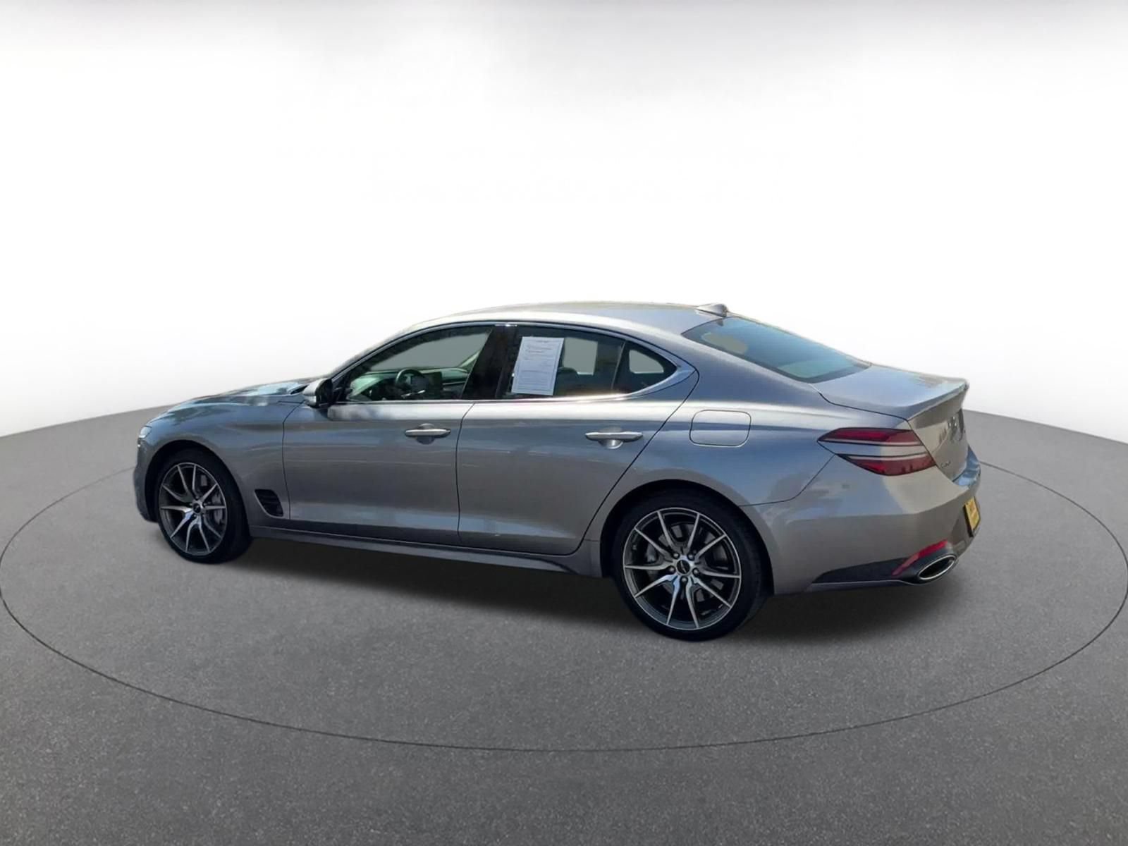 Used 2026 Genesis G70 2.5T RWD image 10