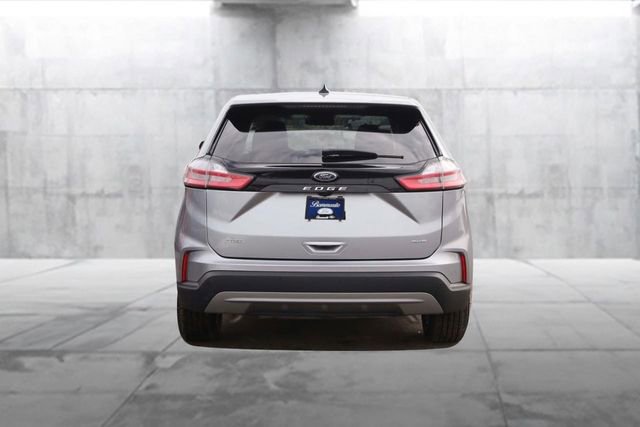 Used 2024 Ford Edge SEL image 6