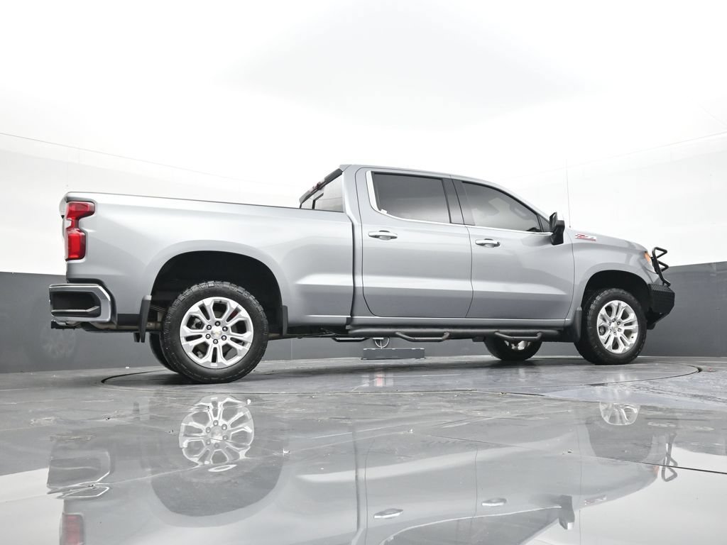 Used 2024 Chevrolet Silverado 1500 LTZ w/ Technology Package AWD/4WD image 48