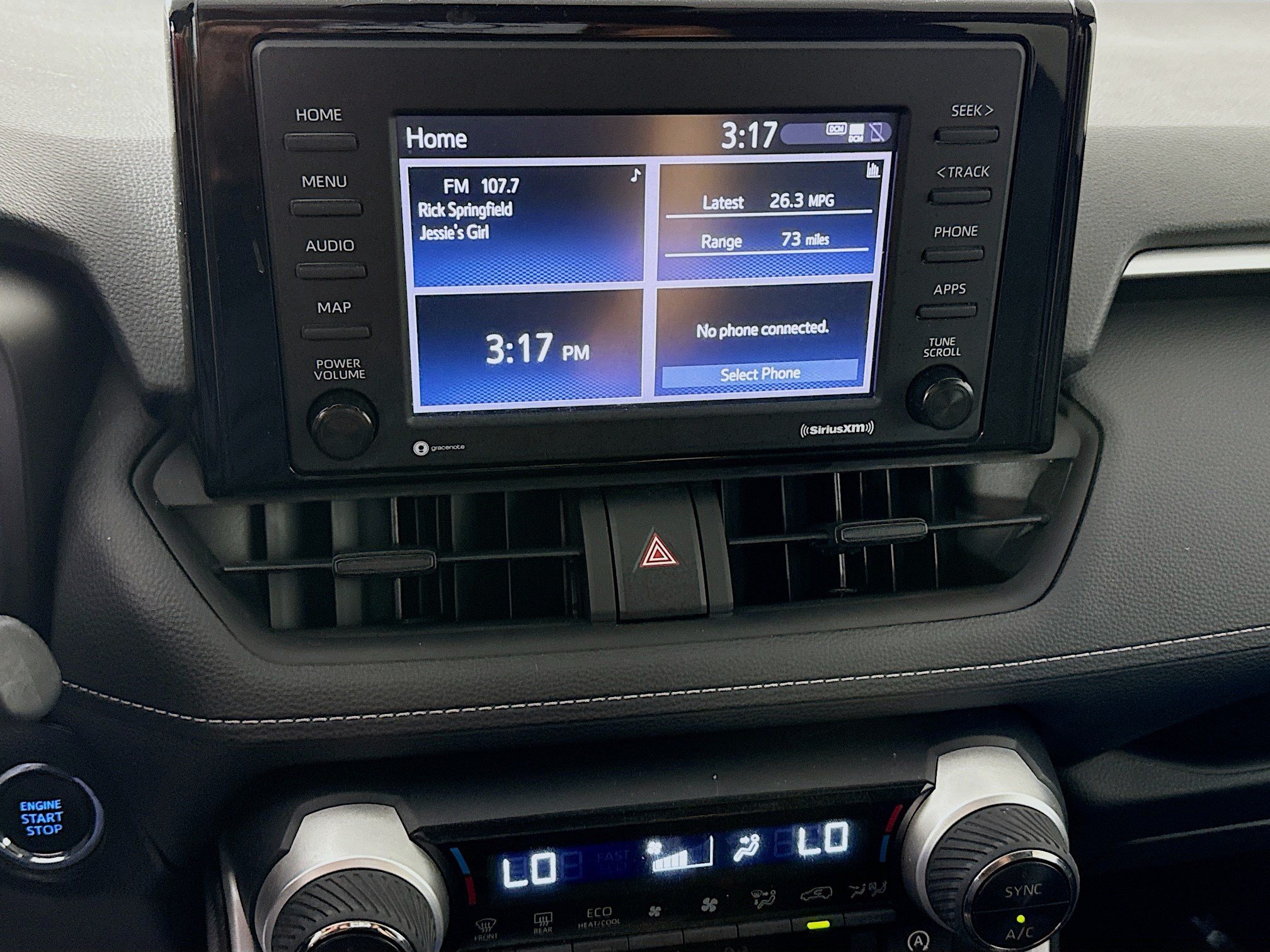 Used 2022 Toyota RAV4 XLE w/ Convenience Package FWD image 18