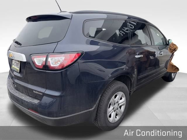 Used 2017 Chevrolet Traverse LS image 9