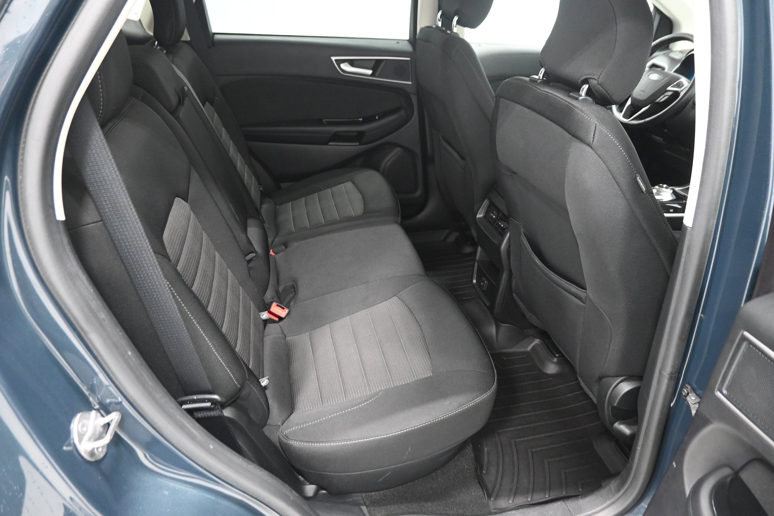 Used 2019 Ford Edge SEL AWD/4WD image 27