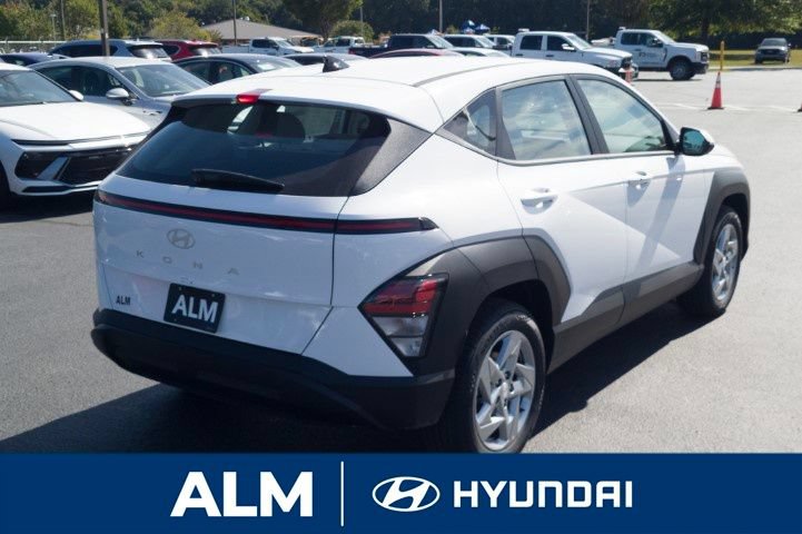New 2026 Hyundai Kona SE FWD image 6