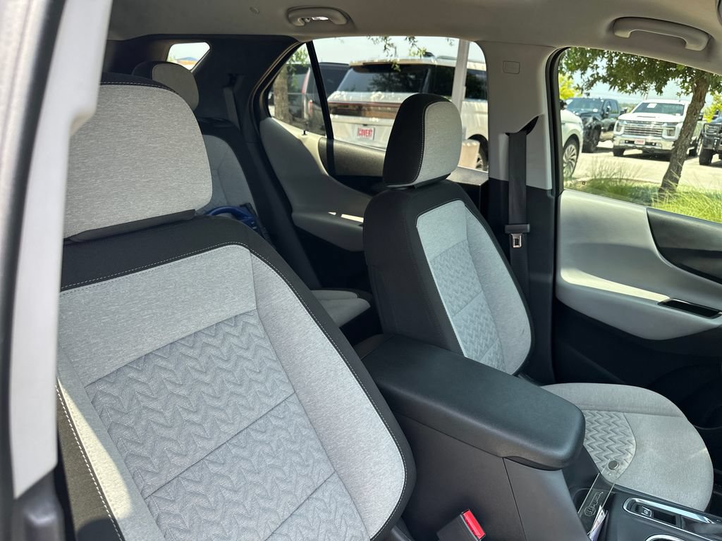 Used 2024 Chevrolet Equinox LS w/ LS Convenience Package FWD image 38