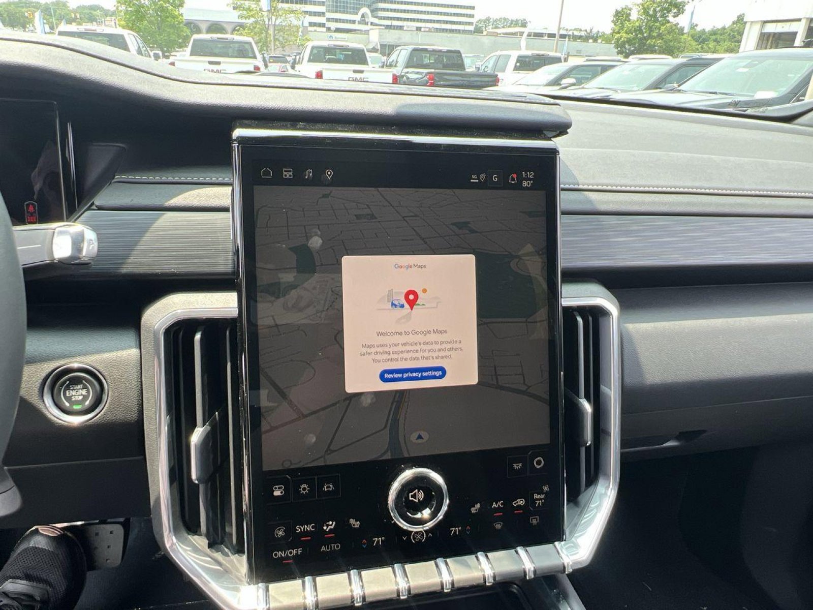 New 2025 GMC Acadia Elevation image 17