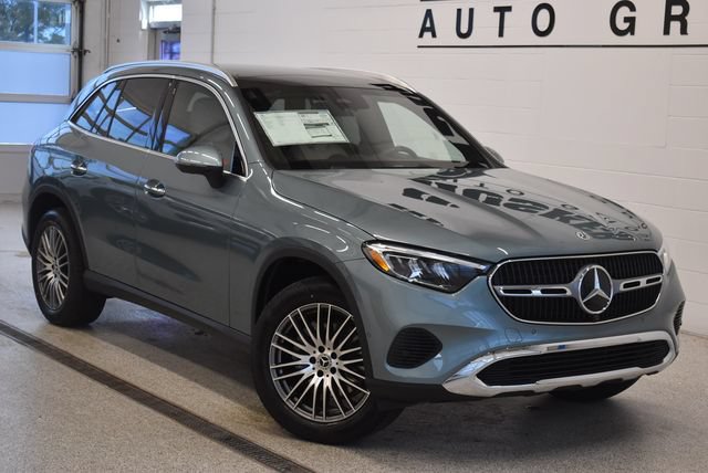 New 2027 Mercedes-Benz GLC 300 4MATIC image 1