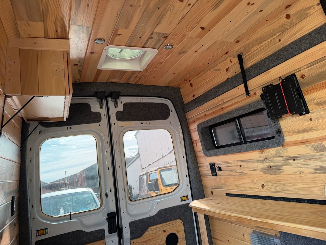 Used 2020 Ford Transit 250 148 High Roof RWD image 42