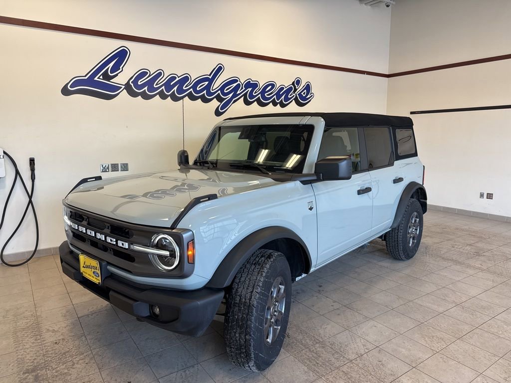 Used 2024 Ford Bronco Big Bend image 1