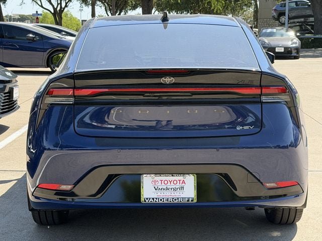 New 2027 Toyota Prius XLE FWD image 5