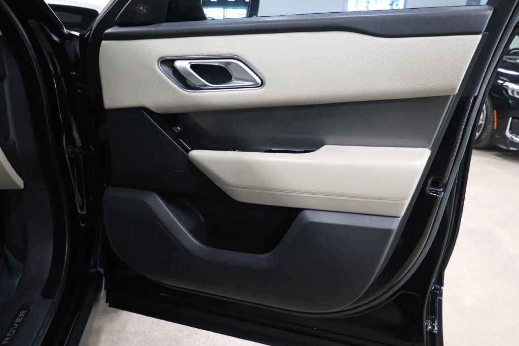 Used 2020 Land Rover Range Rover Velar S image 23