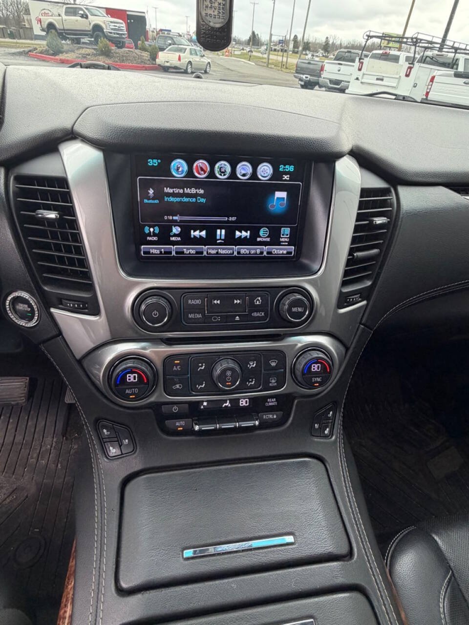 Used 2018 Chevrolet Tahoe Premier AWD/4WD image 12