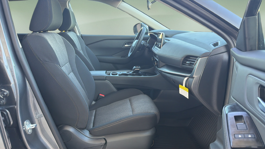 New 2026 Nissan Rogue SV AWD/4WD image 11
