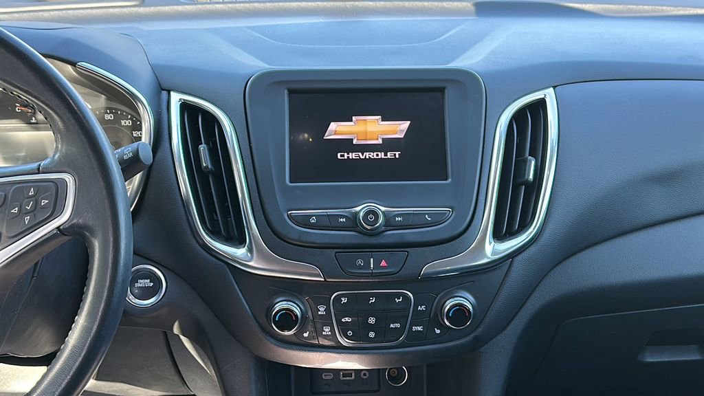 Used 2022 Chevrolet Equinox LT image 16