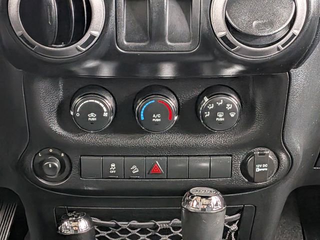 Used 2012 Jeep Wrangler Sport image 23