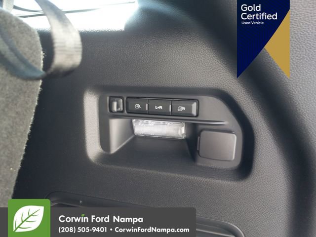 Used 2025 Ford Explorer ST image 32