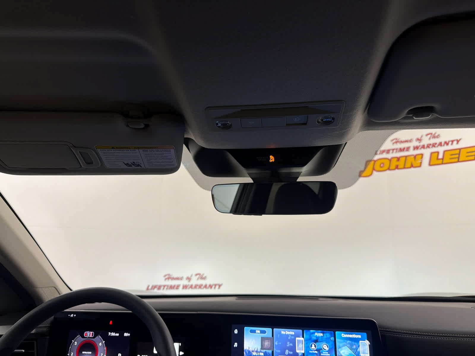 Certified 2026 Nissan Kicks SV w/ Interior Electronics Package FWD image 20