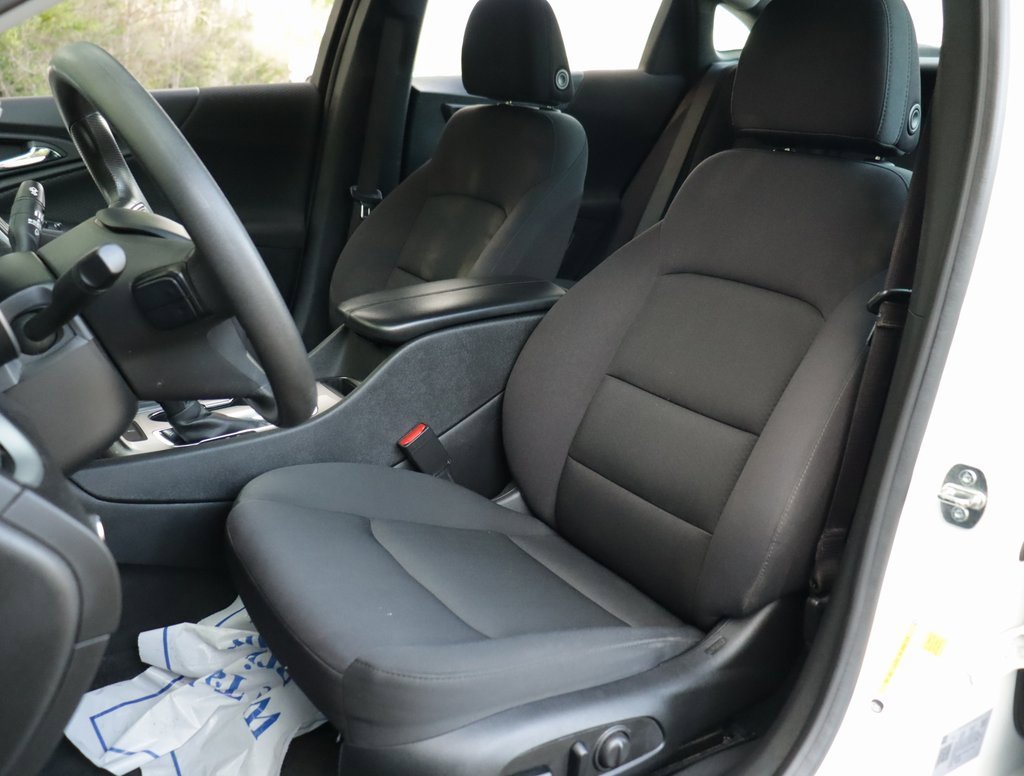 Used 2023 Chevrolet Malibu LT image 20