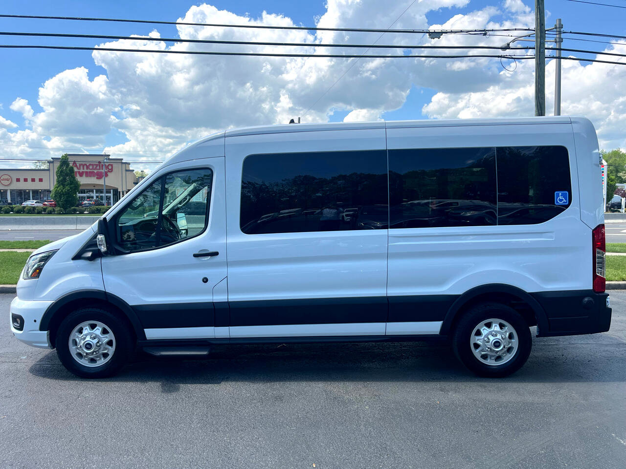 Used 2024 Ford Transit 350 XLT image 15