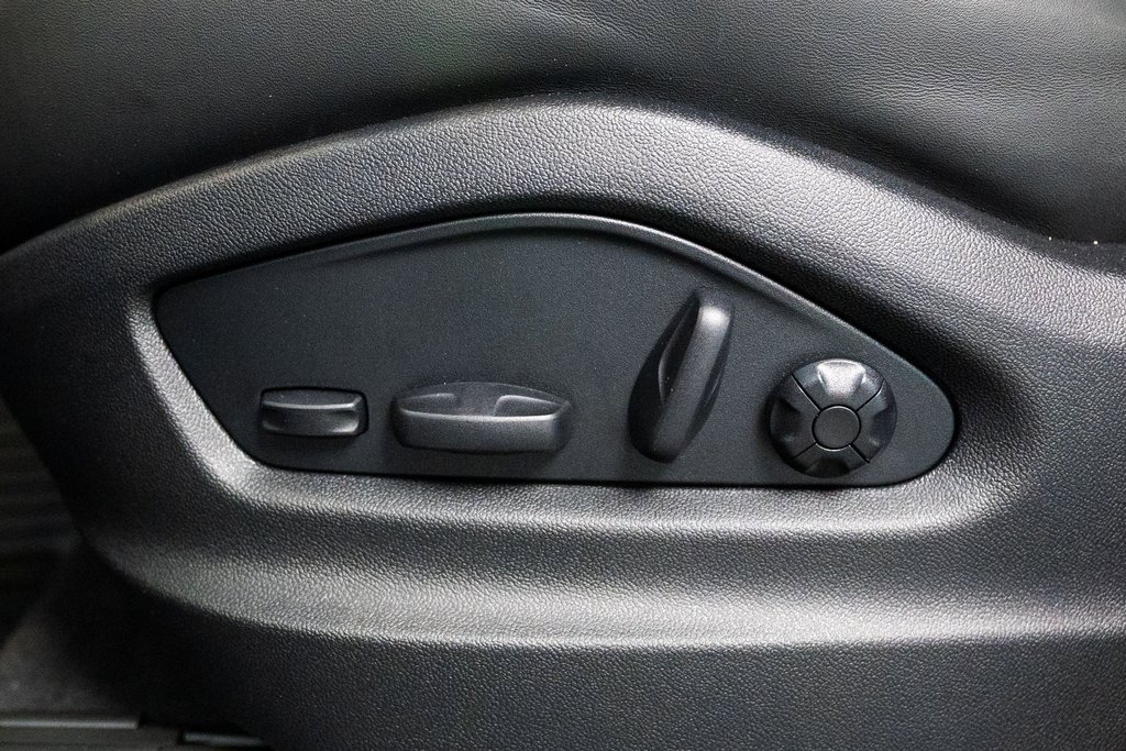 New 2026 Porsche Cayenne S image 21