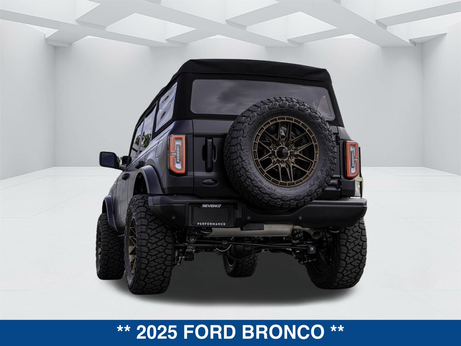 Used 2025 Ford Bronco Badlands AWD/4WD image 6