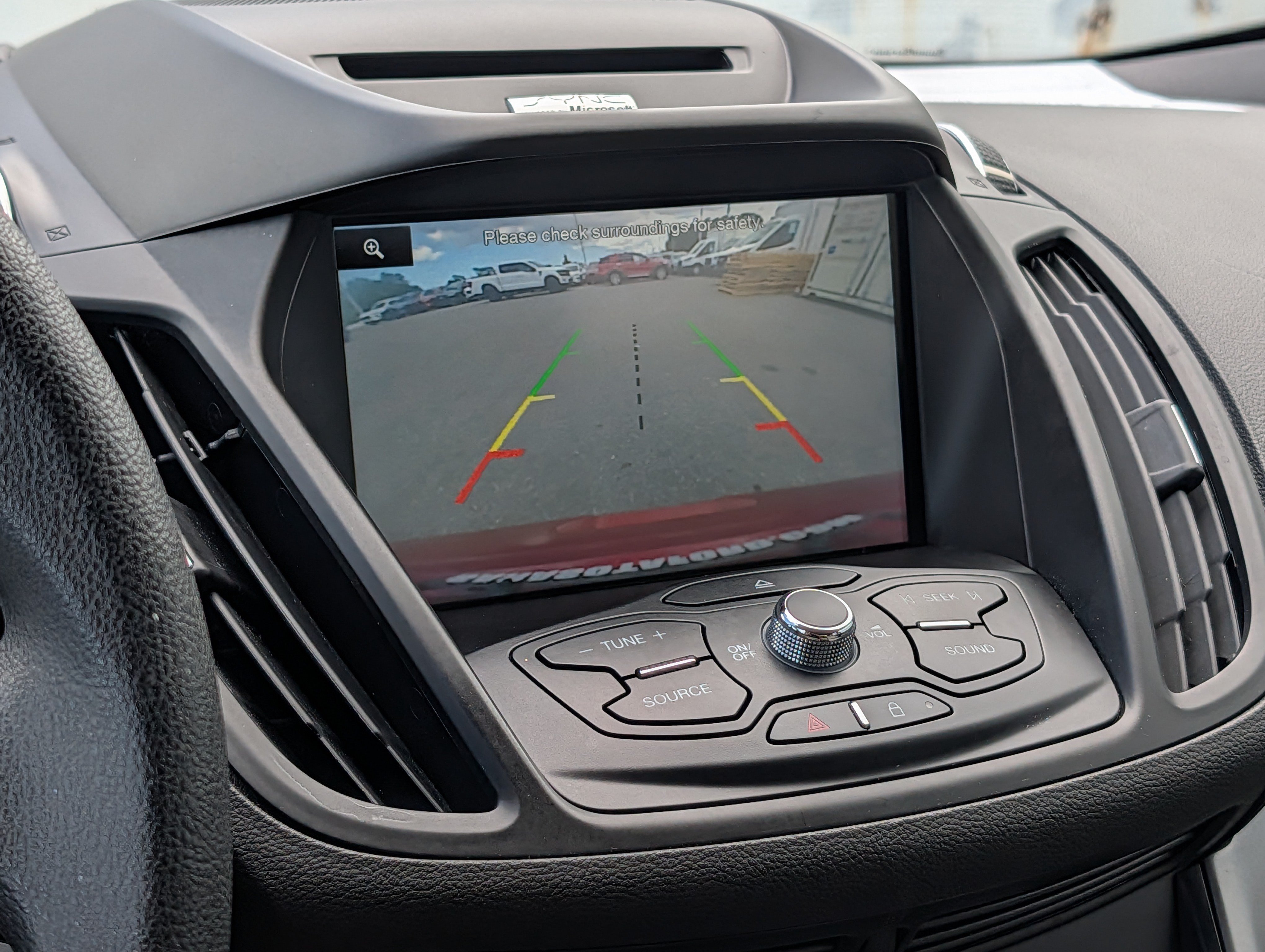 Used 2014 Ford Escape SE w/ Equipment Group 201A FWD image 30