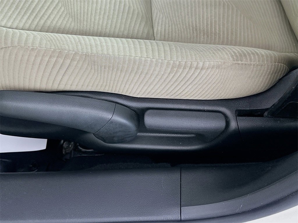 Used 2017 Honda Accord LX image 18