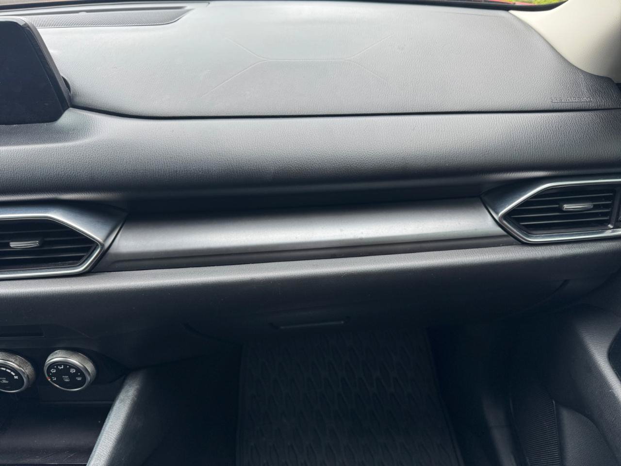 Used 2019 MAZDA CX-5 Sport FWD image 21